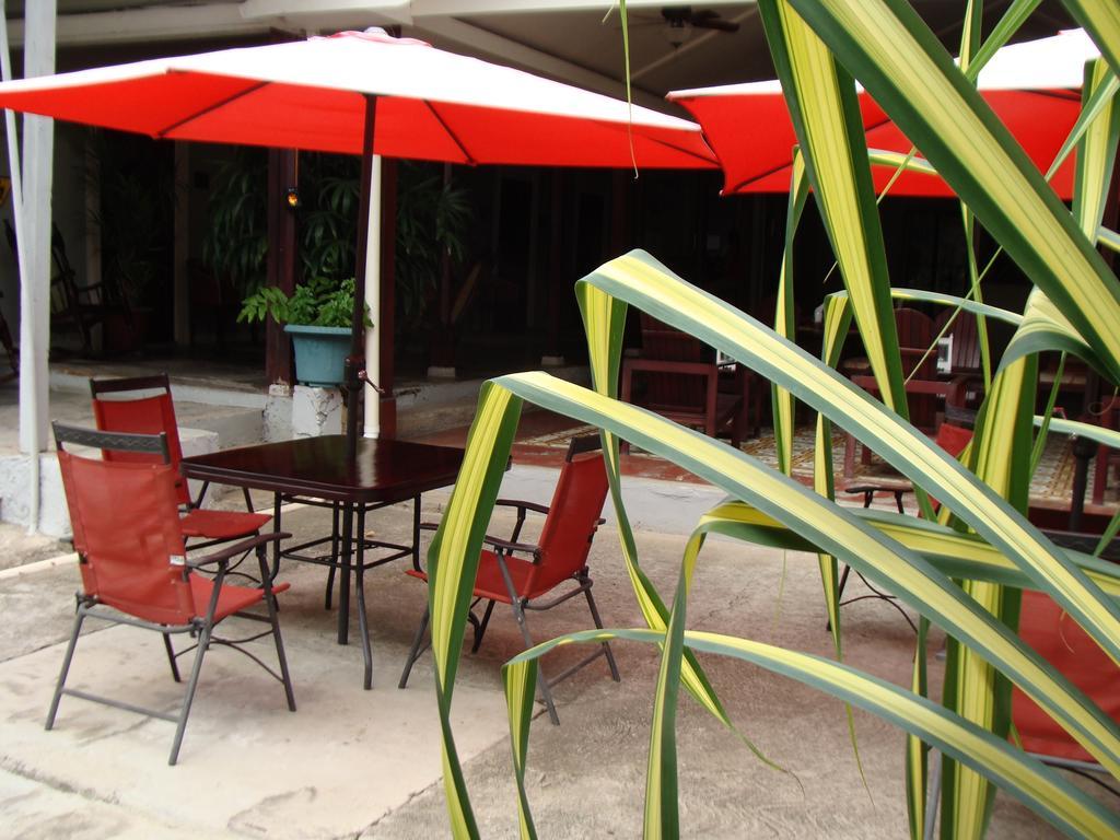 Hotel Liberia Luaran gambar