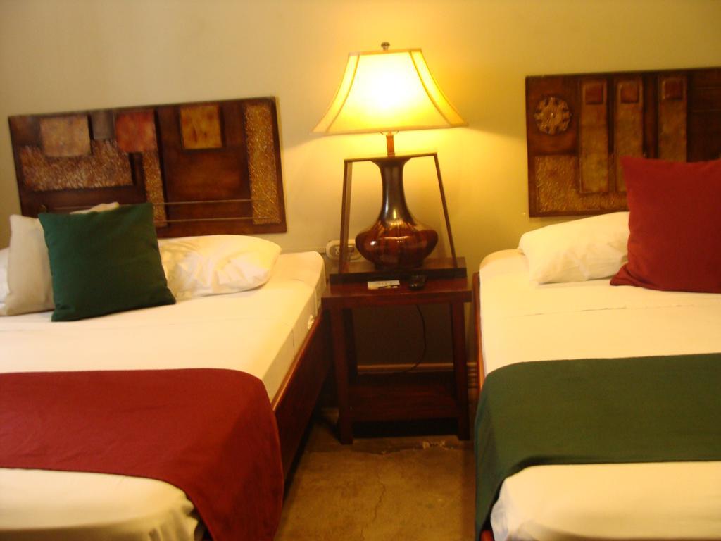 Hotel Liberia Luaran gambar